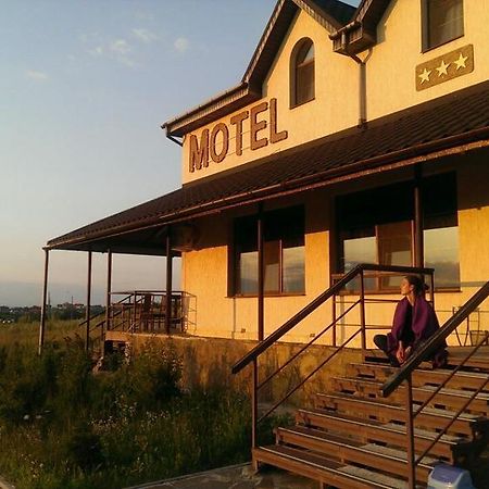 Motel Sacvoyage Jarkov Exterior foto